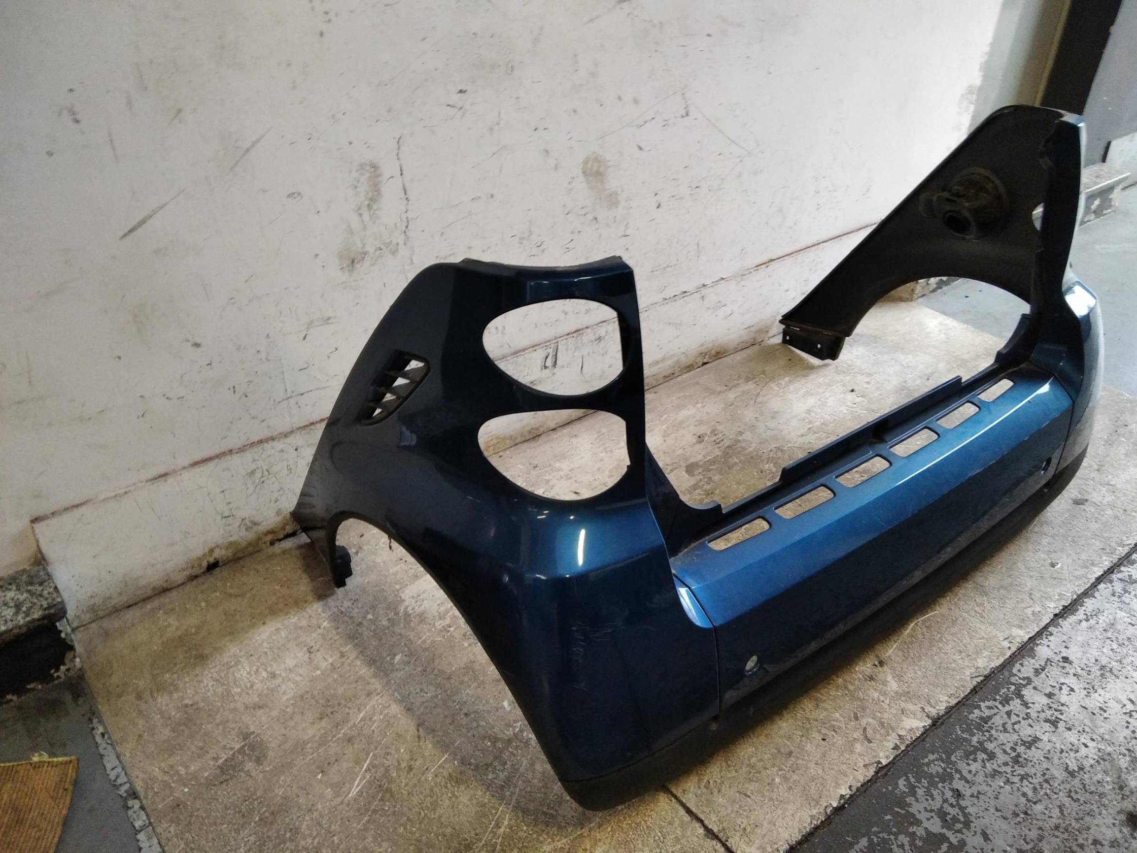 Paraurti post. centr.